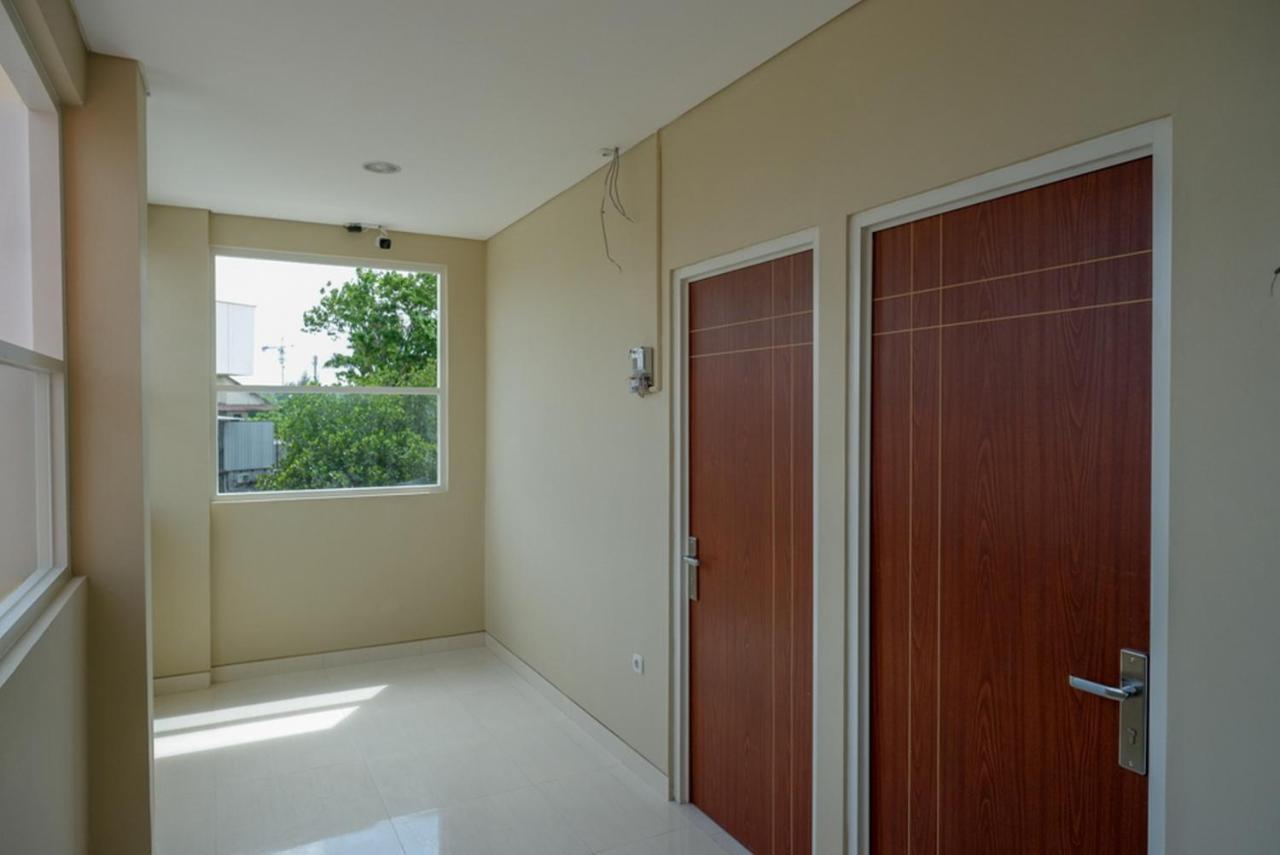 Готель Reddoorz Syariah Near Prpp Семаранг Екстер'єр фото